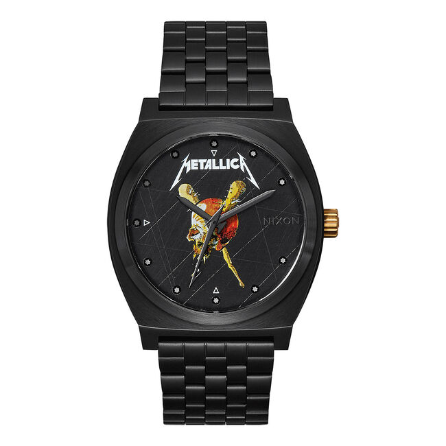 https://www.metallica.com/dw/image/v2/BCPJ_PRD/on/demandware.static/-/Sites-met-master/default/dw98a1be4e/images/hi-res/nixon/Nixon_Pushead_view1.jpg?sw=650